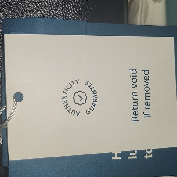 Burberry Banwell Satchel w/dustbag,  COA, And Matching Card Holder. NWT - Picture 14 of 14